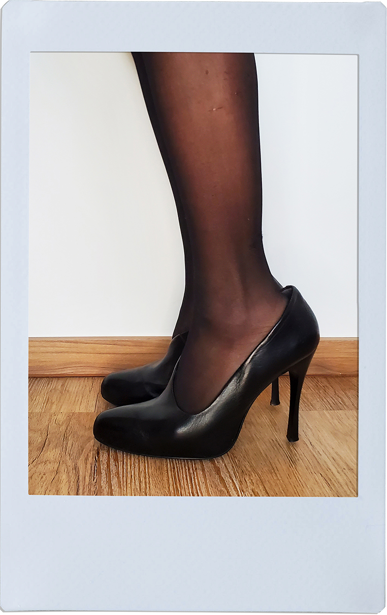 Black Stiletto Heels - Velika