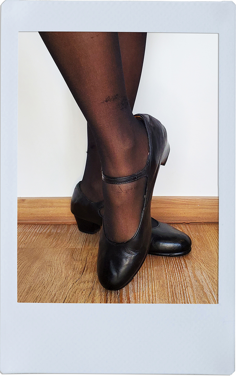 Black Tap Shoes - Calzado Alegria