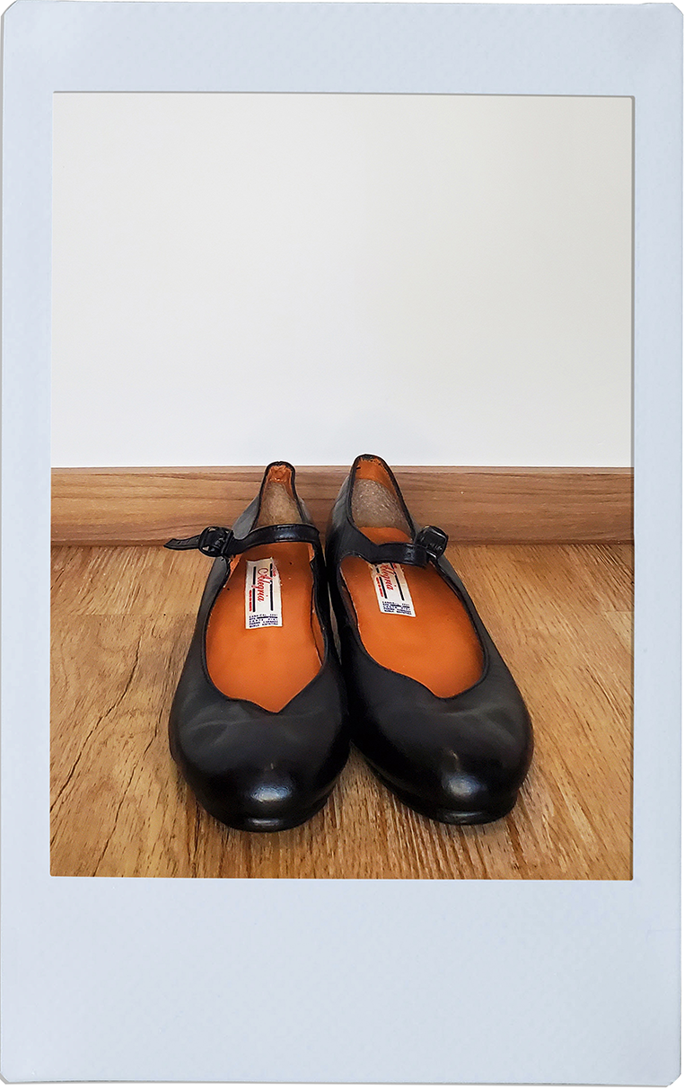 Black Tap Shoes - Calzado Alegria